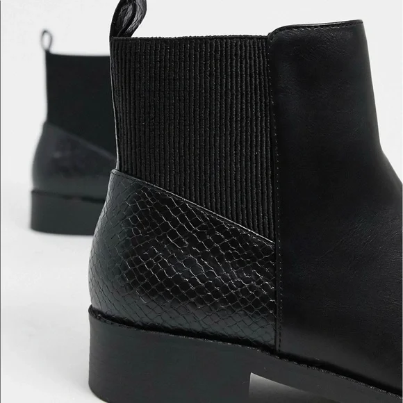 London Rebel Wide Fit chelsea boots - Picture 2 of 4
